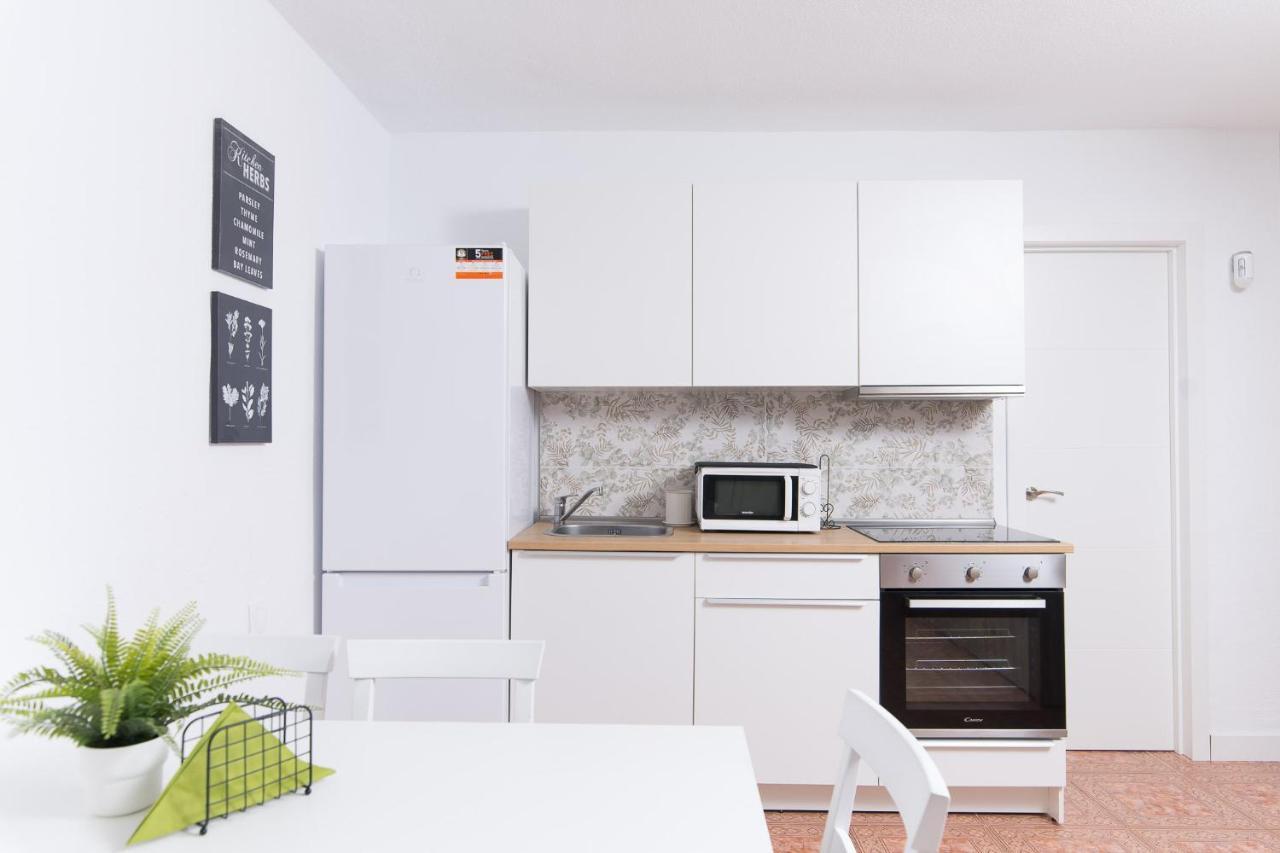 Sea View, Newly Renovated, 2 Bedrooms Apartment In Costa Adeje Exterior foto